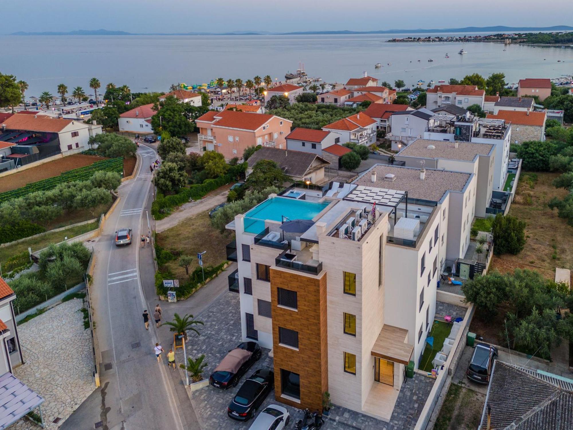 Grandpalazzo Apartments Вир Экстерьер фото